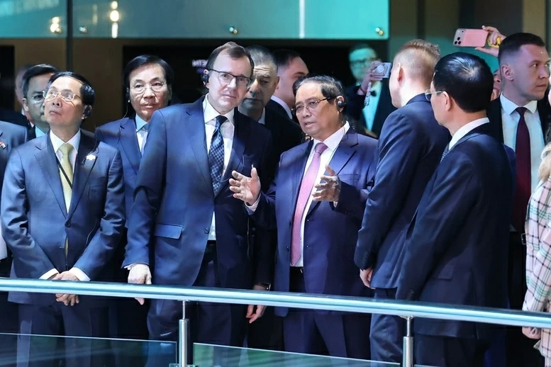 Thủ tướng Phạm Minh Chính thăm Bảo tàng Năng lượng Nguyên tử của Nga