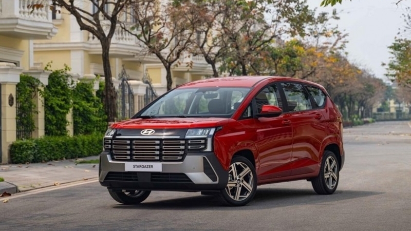 Hyundai Stargazer 2026 ra mắt tại Việt Nam, giá từ 569 triệu đồng