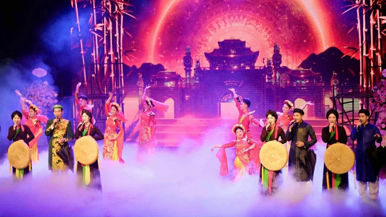Tự hào truyền thống 95 năm Đoàn TNCS Hồ Chí Minh: Tuổi trẻ lan tỏa giá trị văn hóa dân tộc Tự hào truyền thống 95 năm Đoàn TNCS Hồ Chí Minh: Tuổi trẻ lan tỏa giá trị văn hóa dân tộc