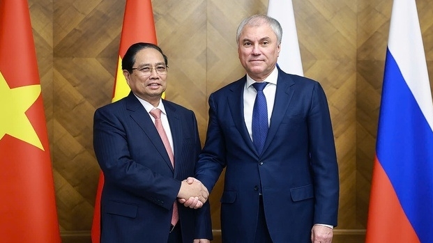 Thủ tướng Chính phủ Phạm Minh Chính hội kiến Chủ tịch Duma Quốc gia Nga Vyacheslav Volodin