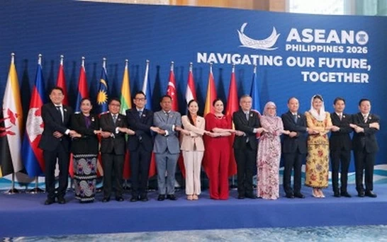 C&aacute;c Bộ trưởng kinh tế của ASEAN dự Hội nghị Bộ trưởng Kinh tế ASEAN lần thứ 32 (AEM) tại kh&aacute;ch sạn Shangri-La The Fort ở th&agrave;nh phố Taguig v&agrave;o ng&agrave;y 13/3. (Ảnh: PNA)