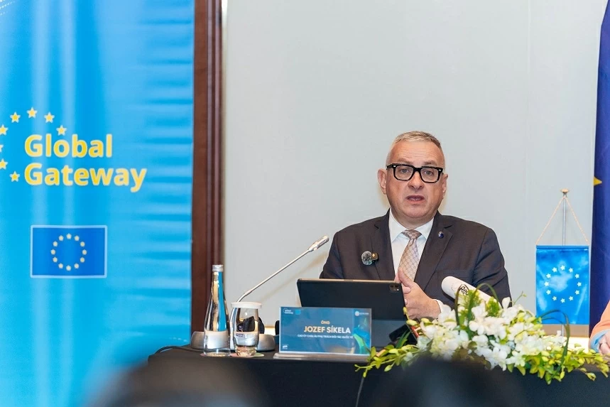 P14. Số 13. Việt Nam - EU cùng bước vào kỷ nguyên mới P14. Số 13. Việt Nam - EU cùng bước vào kỷ nguyên mới