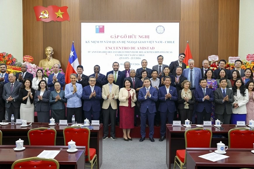 Gặp gỡ hữu nghị kỷ niệm 55 năm thiết lập quan hệ ngoại giao Việt Nam-Chile
