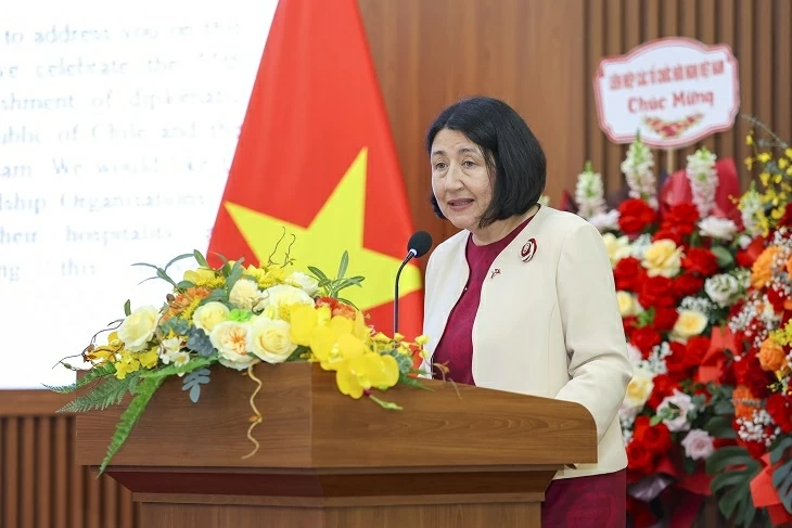 Gặp gỡ hữu nghị kỷ niệm 55 năm thiết lập quan hệ ngoại giao Việt Nam-Chile Gặp gỡ hữu nghị kỷ niệm 55 năm thiết lập quan hệ ngoại giao Việt Nam-Chile