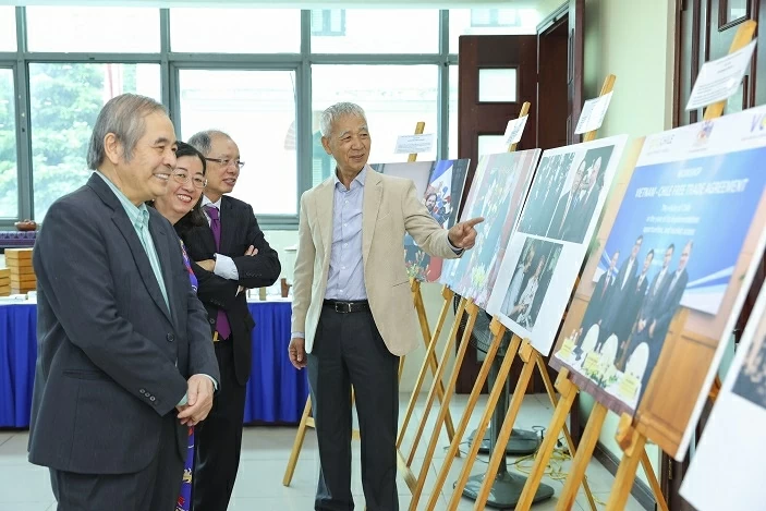 Gặp gỡ hữu nghị kỷ niệm 55 năm thiết lập quan hệ ngoại giao Việt Nam-Chile