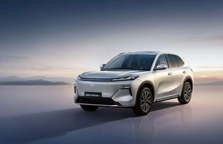 Thiết kế EX5 EM-i chú trọng công năng sử dụng. 