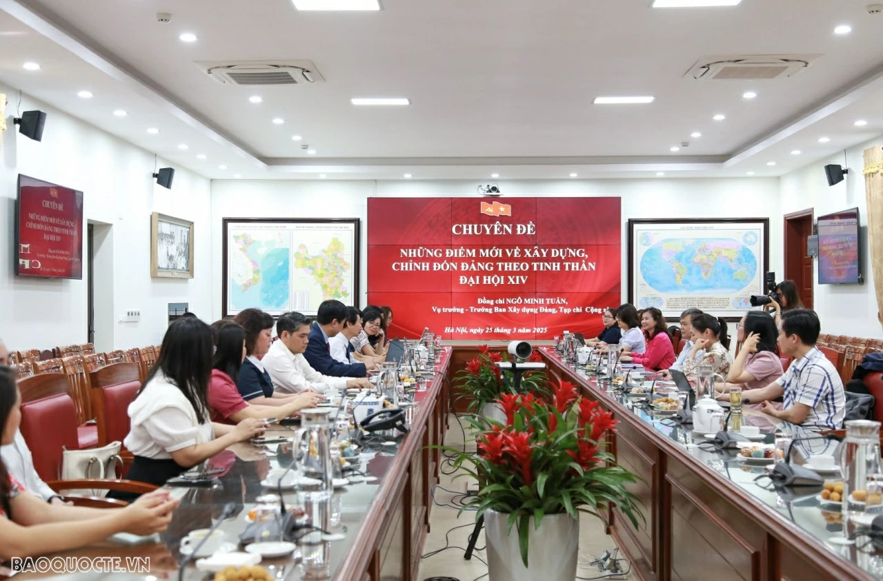 Chi bộ Báo Thế giới và Việt Nam sinh hoạt chuyên đề về kỹ năng sáng tạo tác phẩm báo chí trong xây dựng Đảng Chi bộ Báo Thế giới và Việt Nam sinh hoạt chuyên đề về kỹ năng sáng tạo tác phẩm báo chí trong xây dựng Đảng