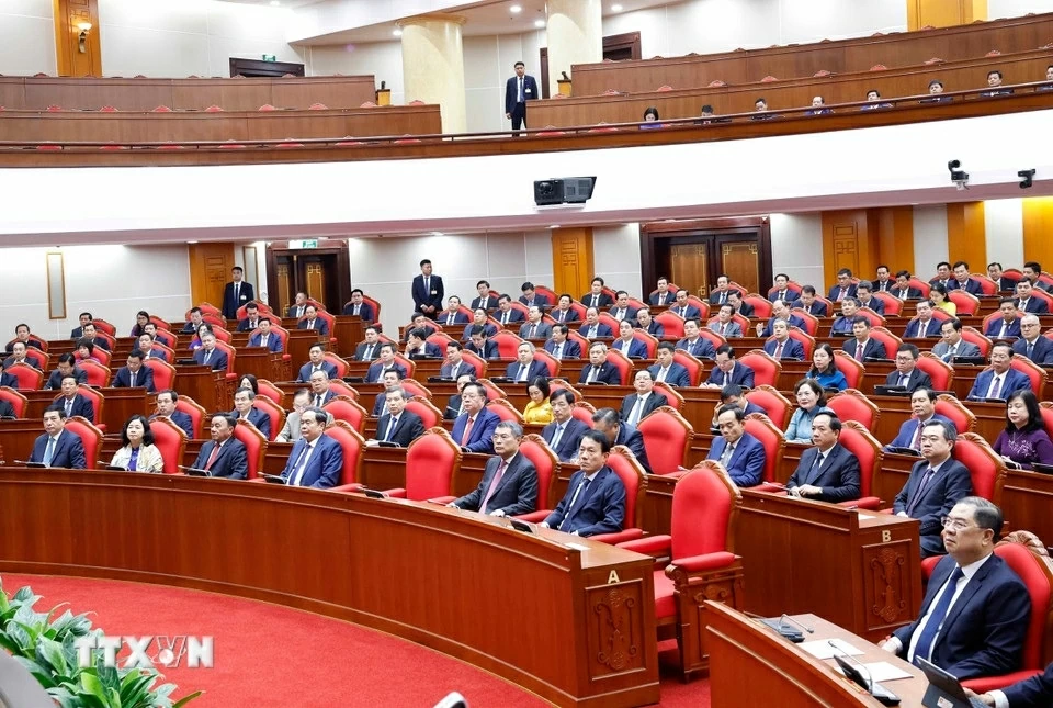 Toàn văn phát biểu của Tổng Bí thư Tô Lâm tại bế mạc Hội nghị lần thứ hai Ban Chấp hành Trung ương Đảng khóa XIV Toàn văn phát biểu của Tổng Bí thư Tô Lâm tại bế mạc Hội nghị lần thứ hai Ban Chấp hành Trung ương Đảng khóa XIV