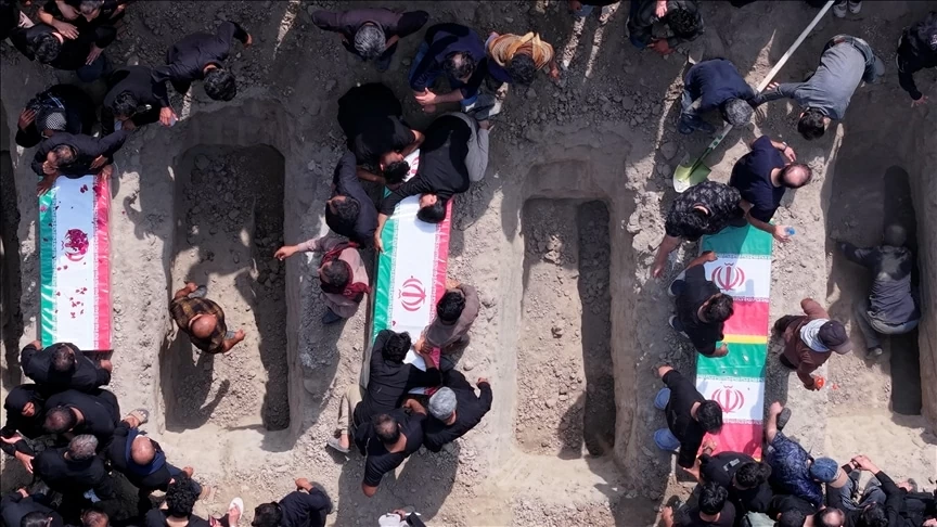 Xung đột Trung Đông: Israel không kích cơ sở tên lửa Iran; Tehran bác bỏ đàm phán với Mỹ, kêu gọi các nước khu vực lập liên minh an ninh và quân sự