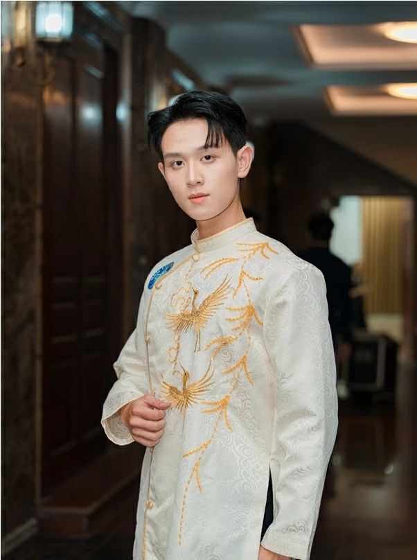 Sinh viên khoa Khách sạn du lịch đăng quang Nam vương Miss & Mister TMU 2026 Sinh viên khoa Khách sạn du lịch đăng quang Nam vương Miss & Mister TMU 2026