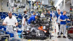 Văn hóa lao động - Sức mạnh thầm lặng của nền kinh tế