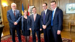 Đại sứ Việt Nam tại Pháp Trịnh Đức Hải gặp Đại sứ, Đại biện các nước thành viên Chương trình Đông Nam Á của OECD