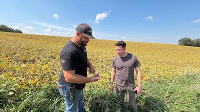 Tổng thống Trump hỗ trợ 12 tỷ USD cho nhóm lao động 'không bao giờ bị lãng quên' của Mỹ