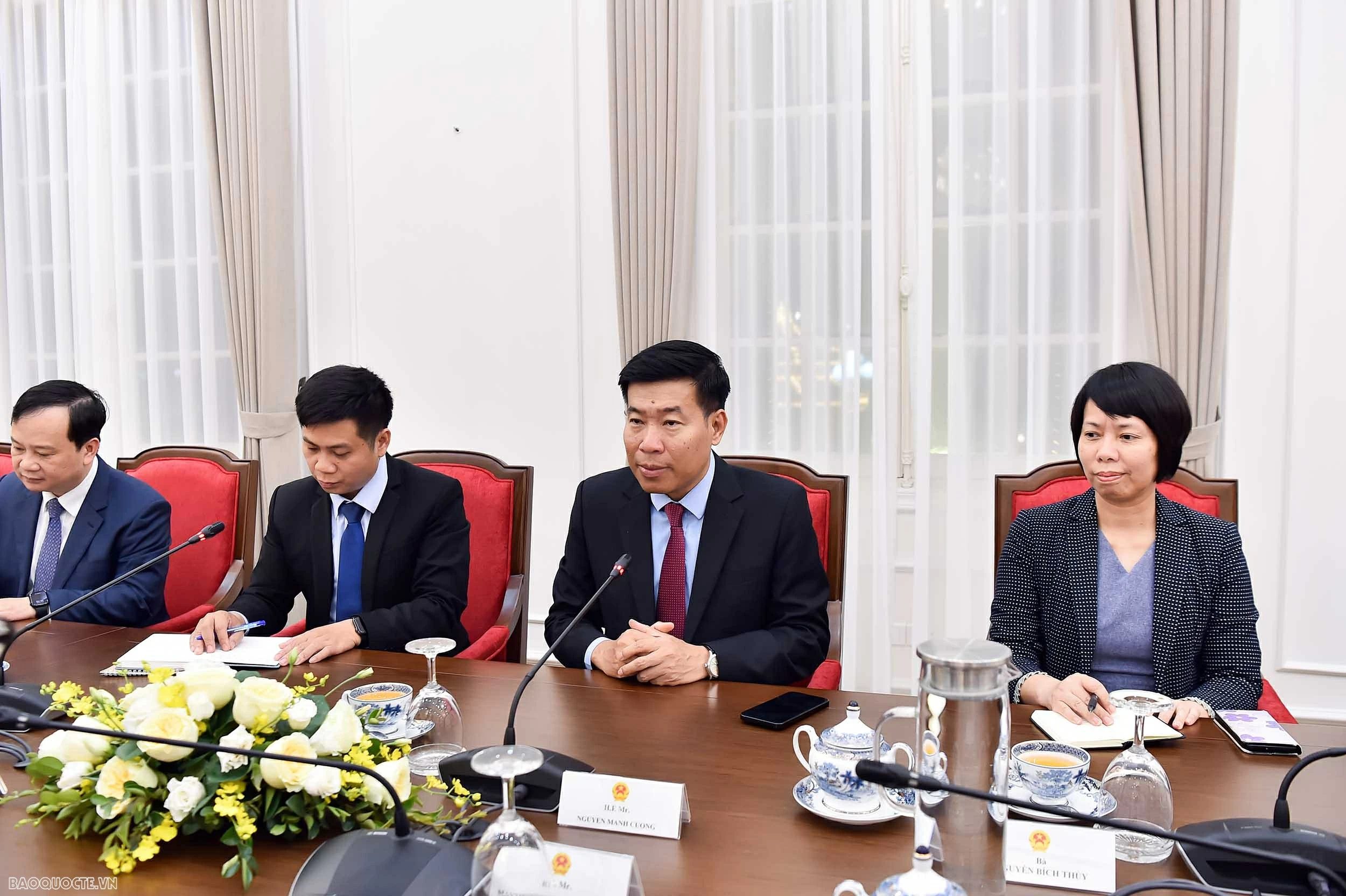 Ủy viên Trung ương Đảng, Thứ trưởng Ngoại giao Nguyễn Mạnh Cường tiếp Thứ trưởng Ngoại giao Lào