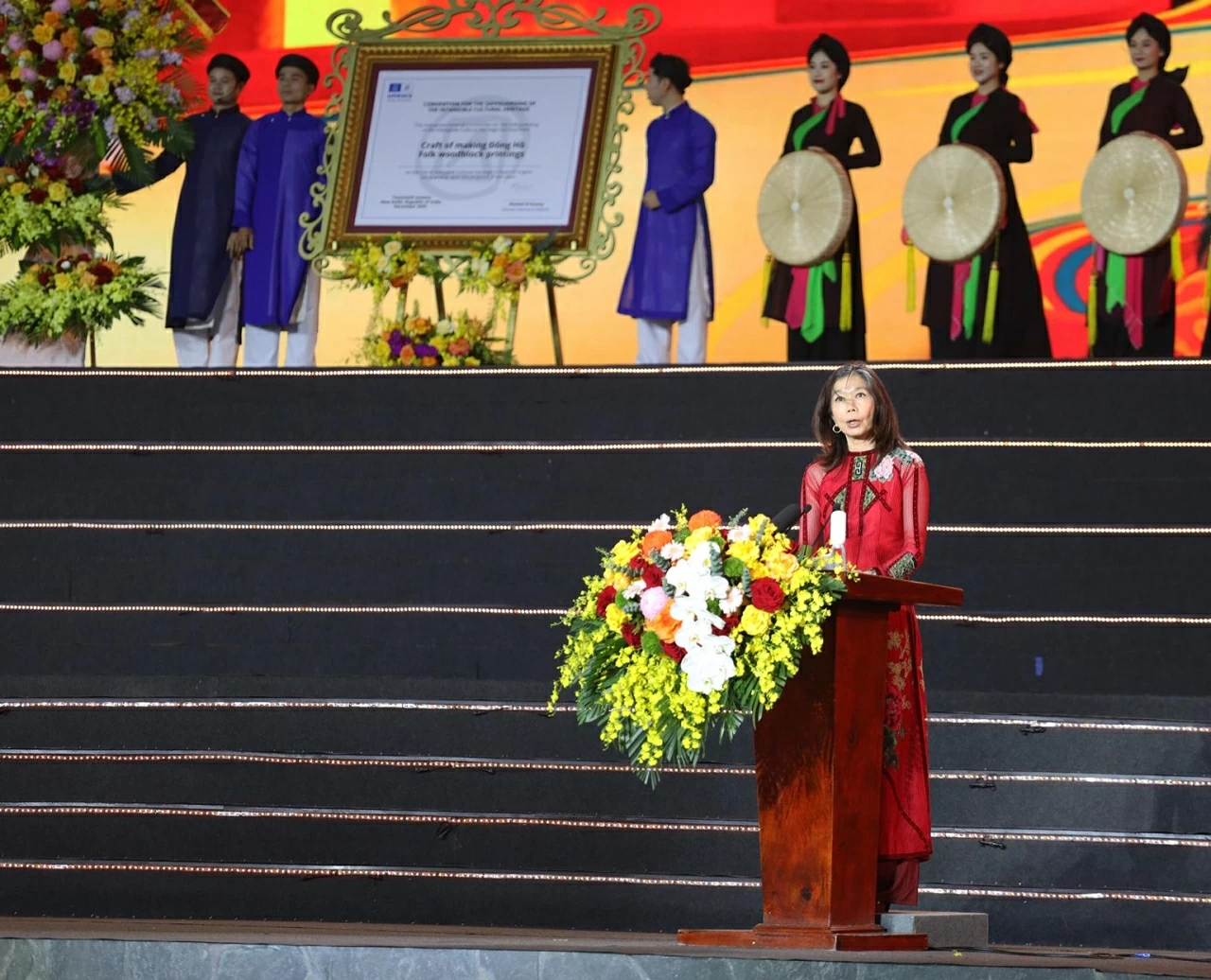 Bà Pauline Tamesis, Điều phối viên thường trú Liên hợp quốc tại Việt Nam phát biểu chúc mừng. (Ảnh: Thành Long) Bà Pauline Tamesis, Điều phối viên thường trú Liên hợp quốc tại Việt Nam phát biểu chúc mừng. (Ảnh: Thành Long)