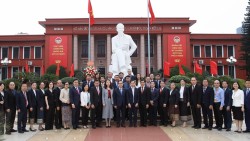 Bế mạc Chương trình Lãnh đạo cao cấp Lào lần đầu tổ chức tại Việt Nam