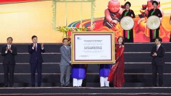 Bắc Ninh đón nhận Bằng ghi danh của UNESCO cho nghề làm tranh dân gian Đông Hồ