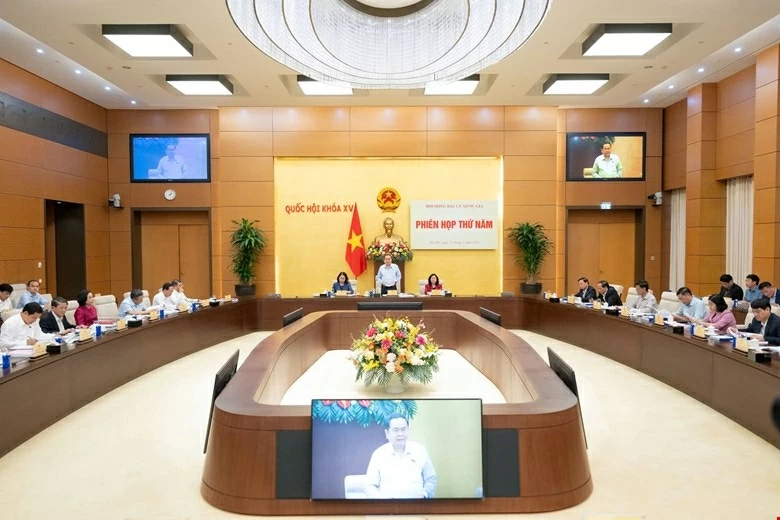 Hội đồng Bầu cử quốc gia ban hành Nghị quyết xác nhận tư cách đại biểu Quốc hội khoá XVI với 500 người trúng cử Hội đồng Bầu cử quốc gia ban hành Nghị quyết xác nhận tư cách đại biểu Quốc hội khoá XVI với 500 người trúng cử