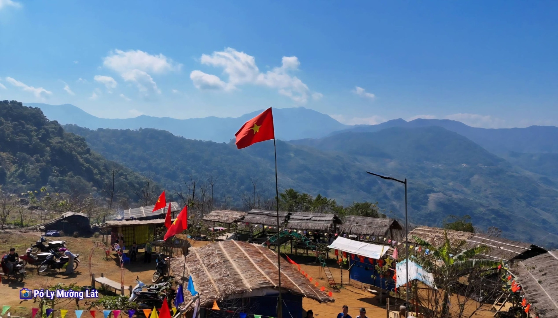 Điểm săn mây hoang sơ gây sốt ở ‘đỉnh trời’ Pha Đén xứ Thanh Điểm săn mây hoang sơ gây sốt ở ‘đỉnh trời’ Pha Đén xứ Thanh