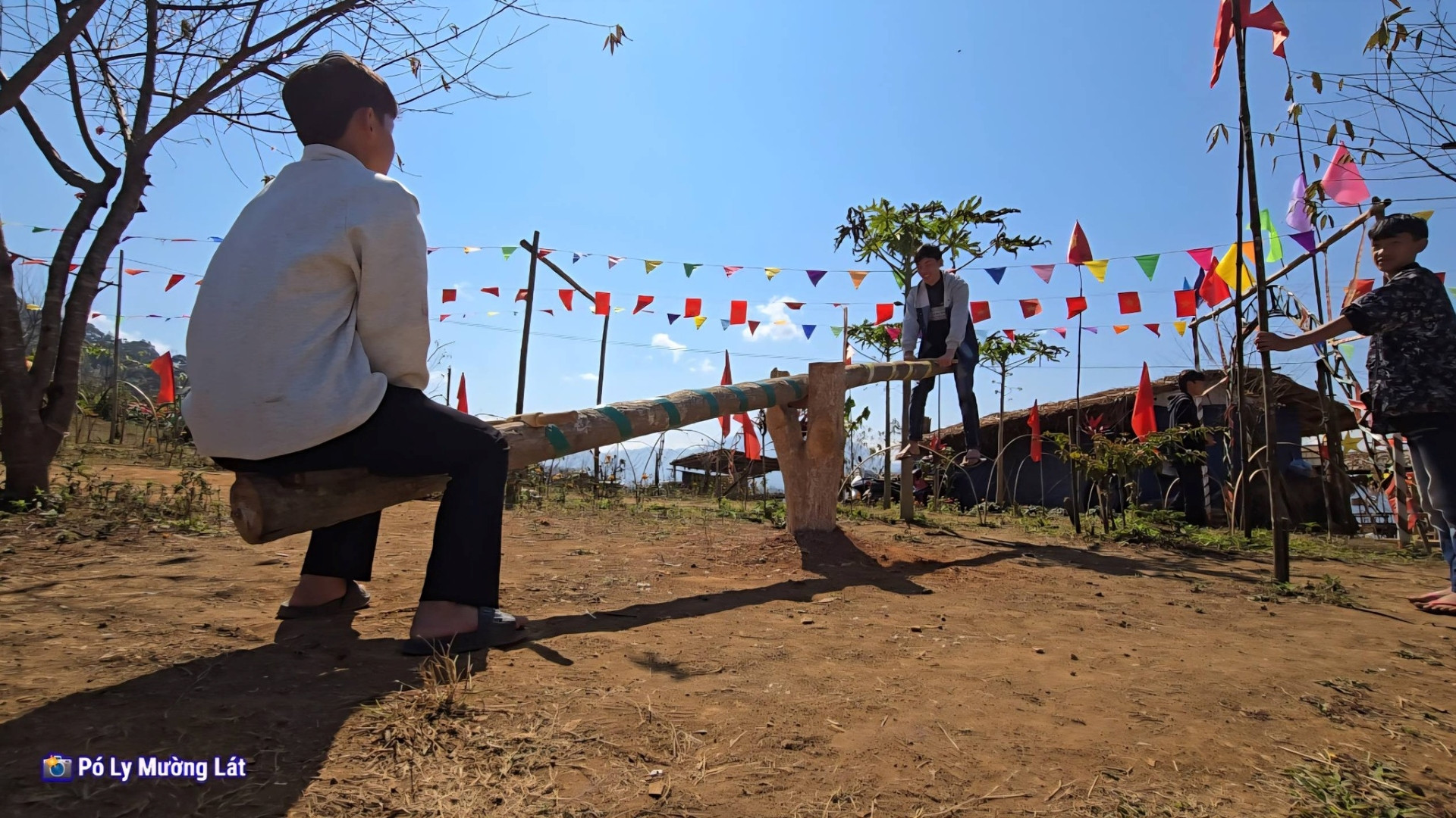 Điểm săn mây hoang sơ gây sốt ở ‘đỉnh trời’ Pha Đén xứ Thanh Điểm săn mây hoang sơ gây sốt ở ‘đỉnh trời’ Pha Đén xứ Thanh