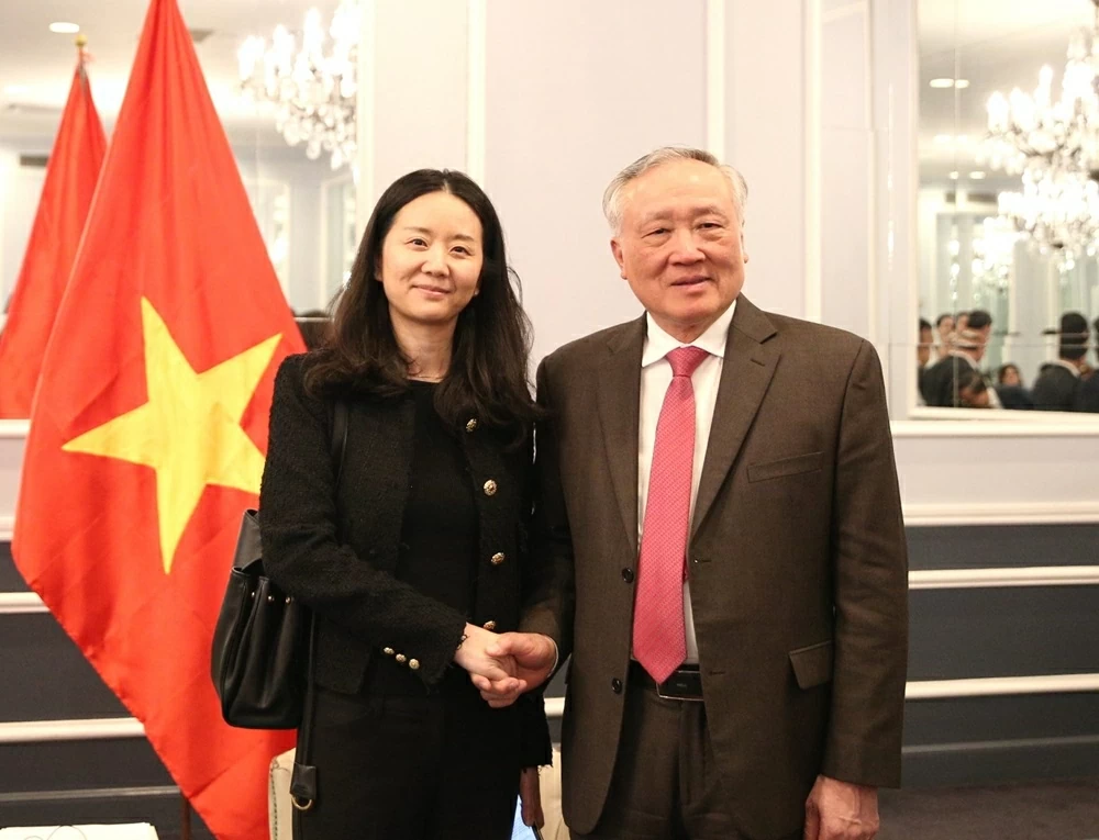 Phó Thủ tướng Thường trực Chính phủ Nguyễn Hòa Bình