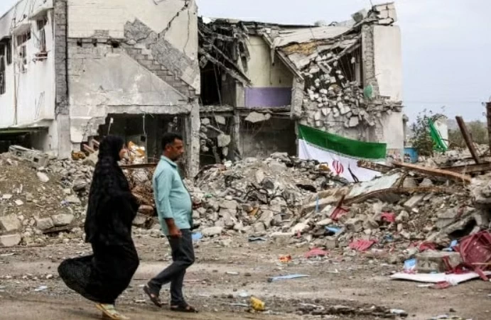 Tòa nhà trường Tiểu học Shajarehaye Tayyibe của Iran bị phá hủy sau cuộc không kích của Mỹ và Israel ngày 21-3