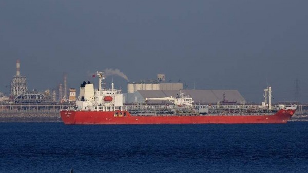 Iran mở luồng cho 20 tàu Pakistan qua eo biển Hormuz, tín hiệu hạ nhiệt căng thẳng khu vực