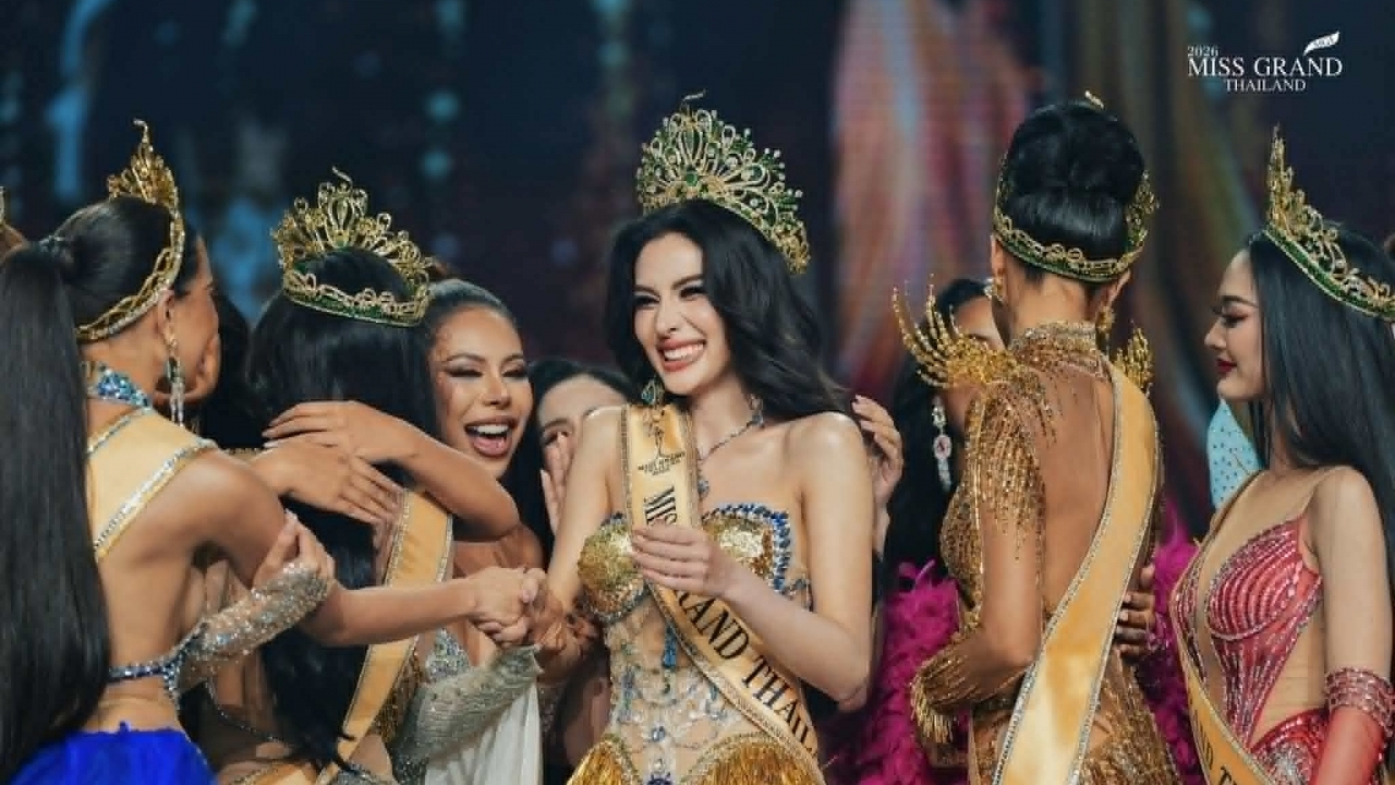 Người đẹp Chonburi đăng quang Miss Grand Thái Lan 2026