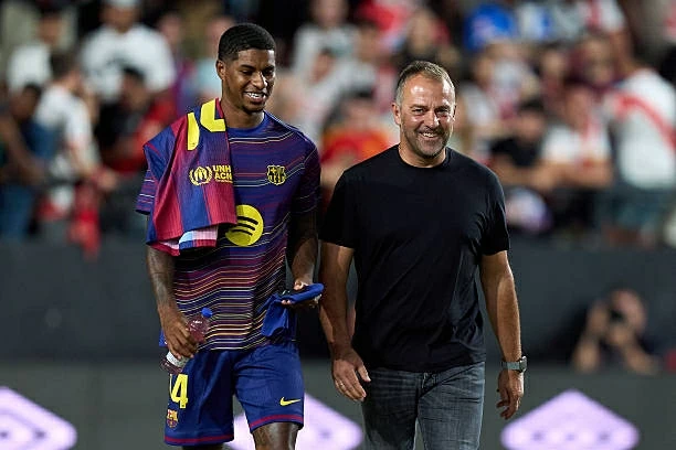 Rashford đạt thành tích hiếm thấy, HLV Flick mở cờ trong bụng