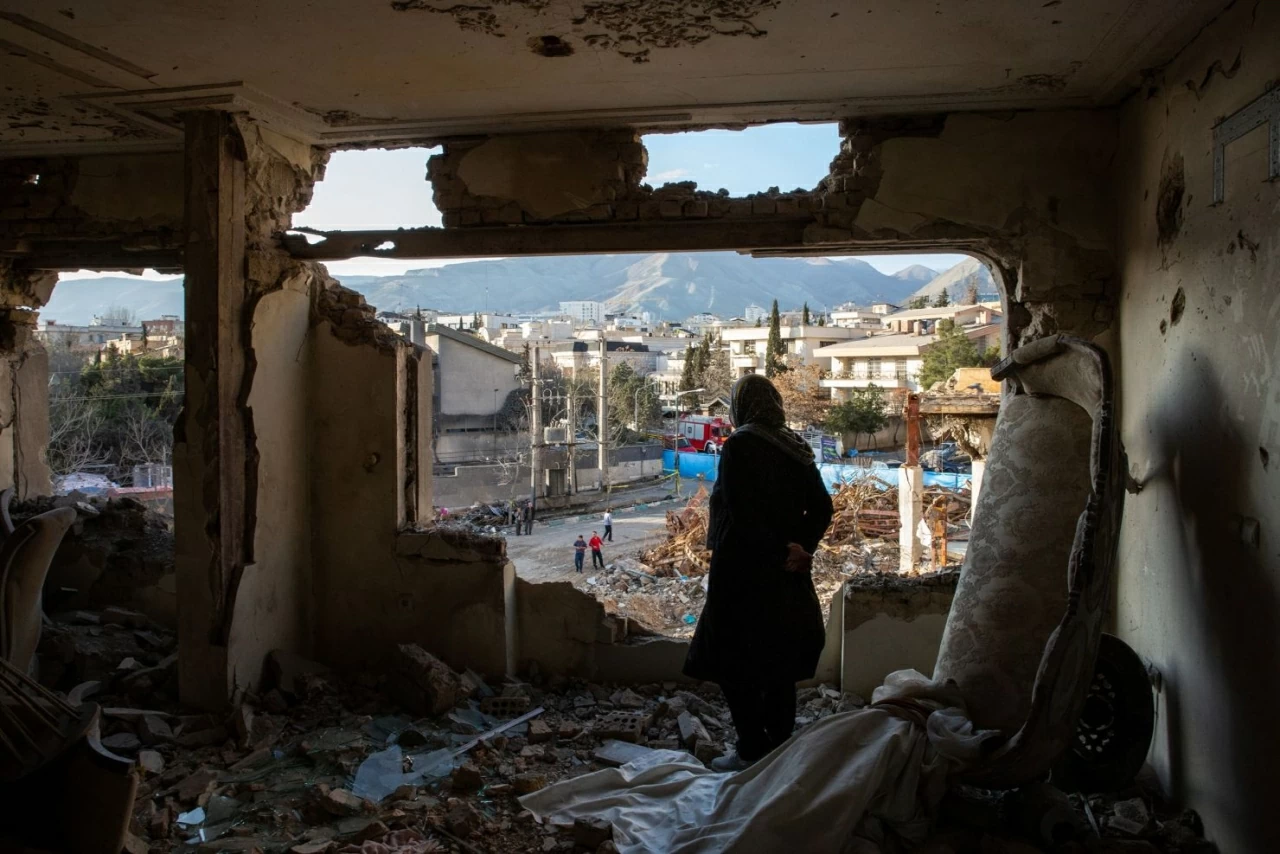 Ảnh ấn tượng: Tổng thống Ukraine bất ngờ đến Trung Đông, làn sóng biểu tình ‘No Kings’ bủa vây nước Mỹ, BTS tái xuất với đại nhạc hội toàn cầu tại Seo