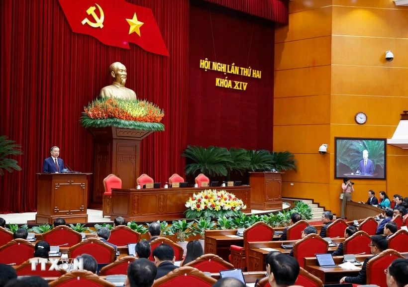 Hội nghị Trung ương 2: Tăng cường năng lực lãnh đạo, cầm quyền của Đảng Hội nghị Trung ương 2: Tăng cường năng lực lãnh đạo, cầm quyền của Đảng