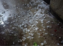 Sắp có đợt không khí lạnh mới, miền Bắc đề phòng mưa đá và gió giật mạnh