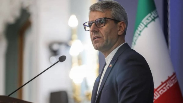 Iran gọi đề xuất của Mỹ là 'phi thực tế', bác tuyên bố về trung gian đàm phán của Pakistan, cân nhắc rút khỏi một hiệp ước về kiểm soát hạt nhân