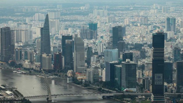 Việt Nam trong dòng chảy số hóa và xanh hóa