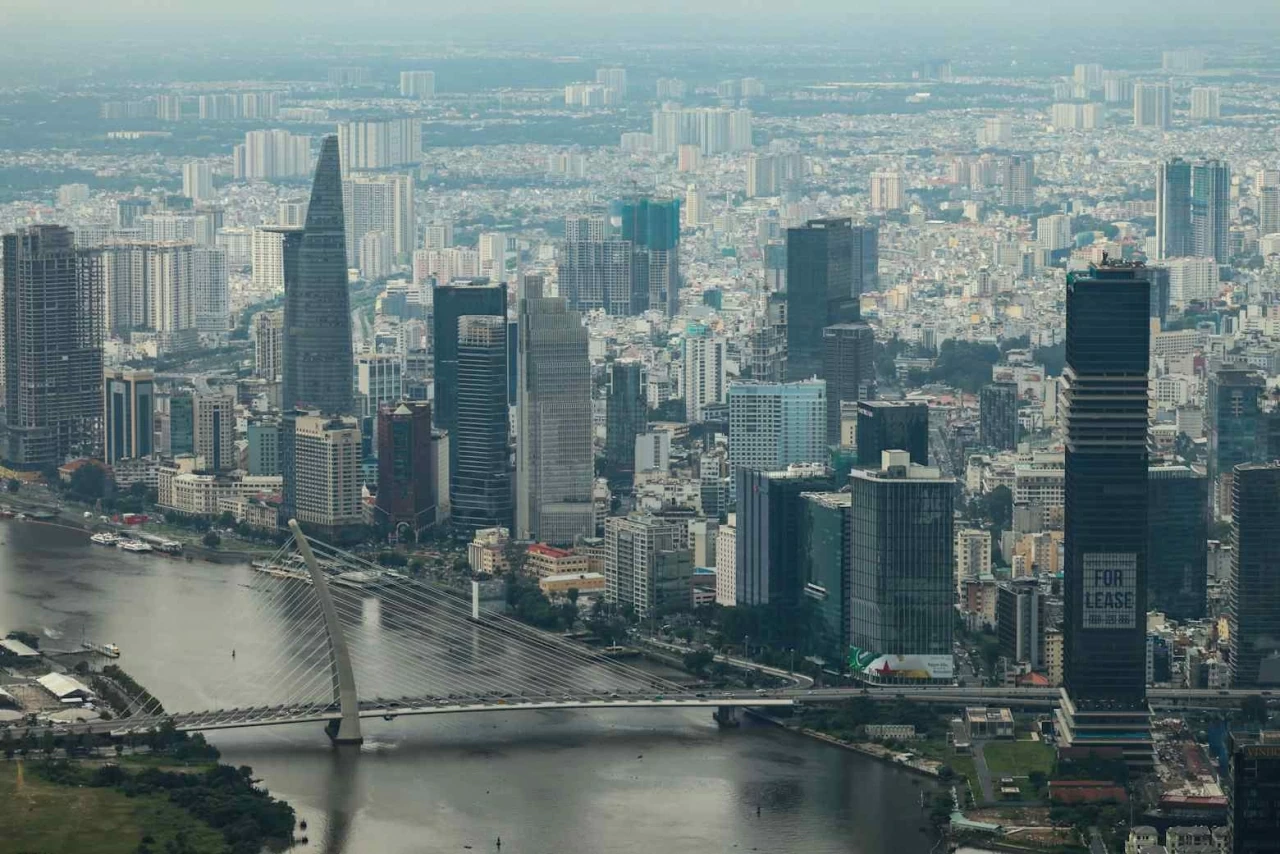 16.Số 17_18 (OK): Kinh tế Việt Nam viết tiếp câu chuyện thành công