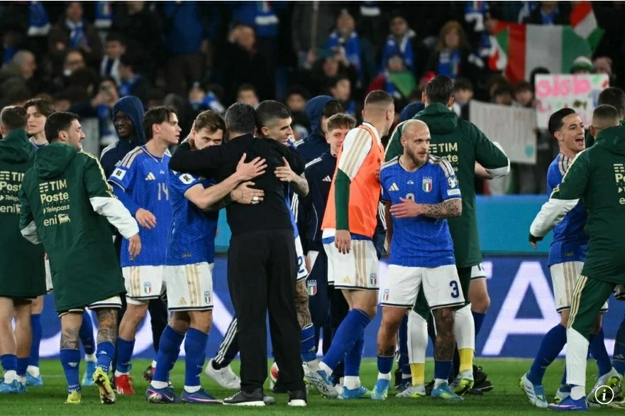World Cup FIFA: Italy hy vọng chinh phục 'đỉnh Everest' của Bosnia, Kosovo nhỏ bé đứng trước ngưỡng cửa lịch sử. World Cup FIFA: Italy hy vọng chinh phục 'đỉnh Everest' của Bosnia, Kosovo nhỏ bé đứng trước ngưỡng cửa lịch sử.