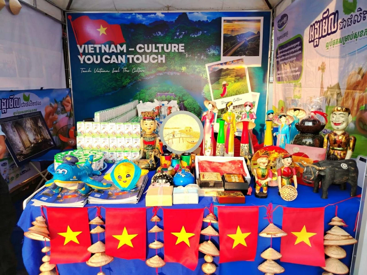 Việt Nam tham gia Lễ hội Sông nước Campuchia 2026 tại tỉnh Kratie