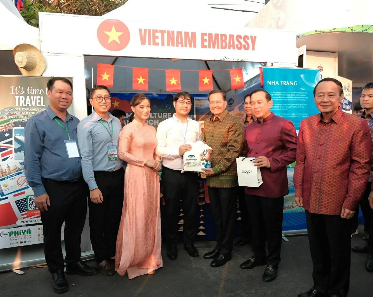 Việt Nam tham gia Lễ hội Sông nước Campuchia 2026 tại tỉnh Kratie