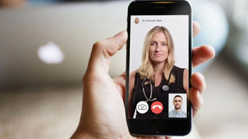 Nút gọi video có thể sẽ xuất hiện ngay trong khung trò chuyện. Nút gọi video có thể sẽ xuất hiện ngay trong khung trò chuyện.