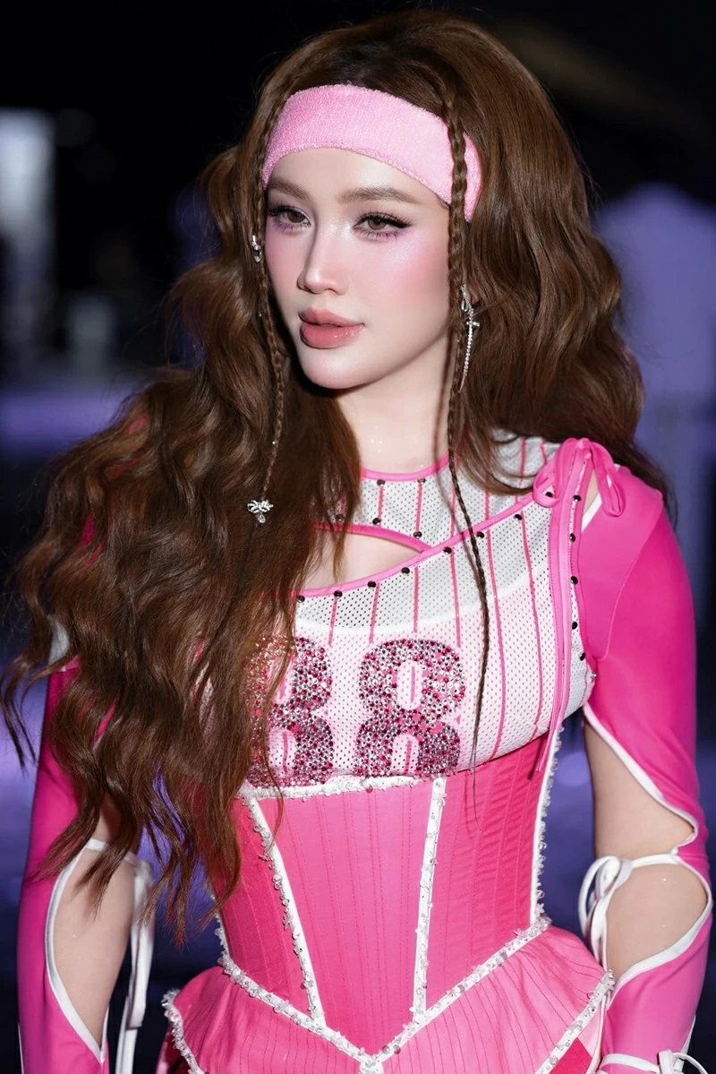 Sao Việt: