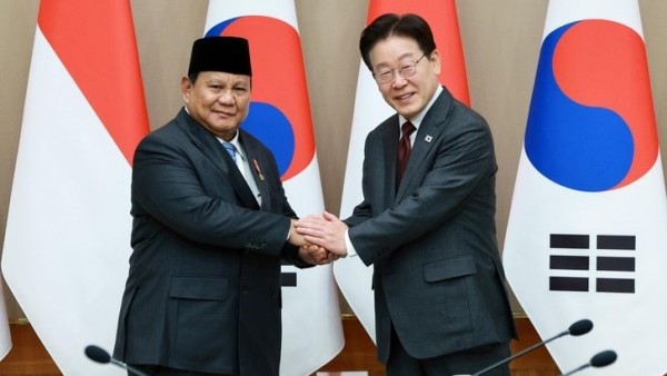 Tổng thống Indonesia thăm Hàn Quốc, đạt 'cột mốc lịch sử' trong quan hệ song phương