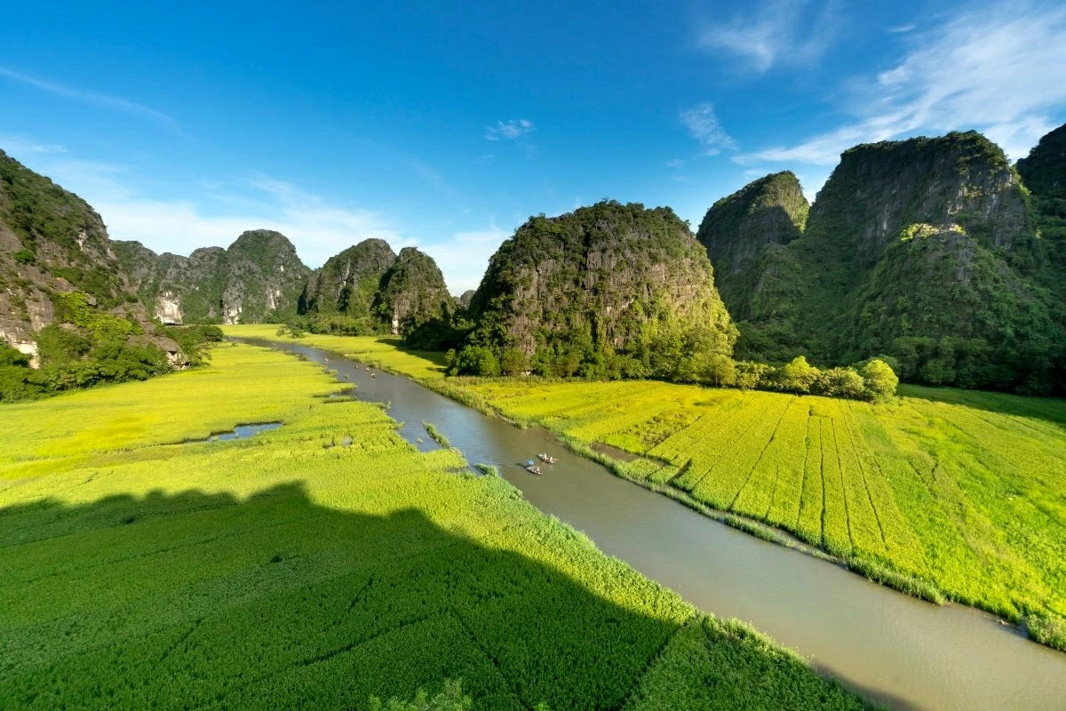 13. Số 14(V): Tràng An - Bình yên từ những kết nối chậm 13. Số 14(V): Tràng An - Bình yên từ những kết nối chậm