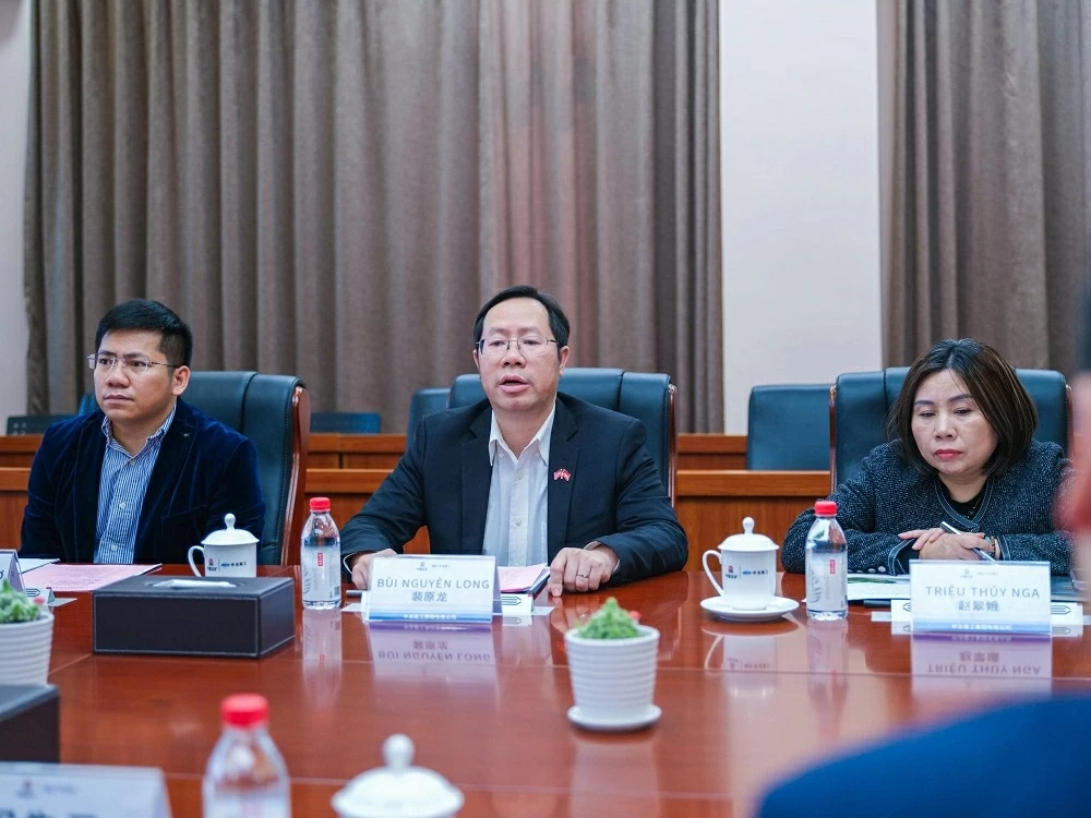Tổng Lãnh sự quán Việt Nam tại Trùng Khánh tổ chức tọa đàm giới thiệu về môi trường đầu tư tại Việt Nam Tổng Lãnh sự quán Việt Nam tại Trùng Khánh tổ chức tọa đàm giới thiệu về môi trường đầu tư tại Việt Nam