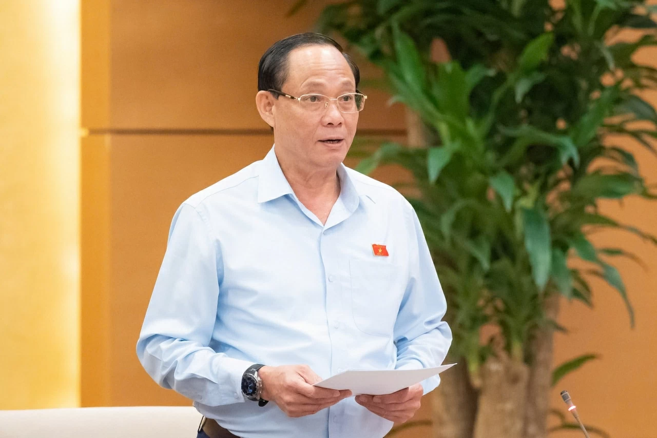 Ủy ban Thường vụ Quốc hội cho ý kiến về báo cáo kết quả thực hiện Chương trình giám sát năm 2025 và những tháng đầu năm 2026 Ủy ban Thường vụ Quốc hội cho ý kiến về báo cáo kết quả thực hiện Chương trình giám sát năm 2025 và những tháng đầu năm 2026