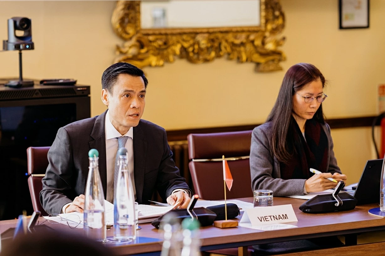 Quan hệ đối thoại ASEAN-Anh: Đối tác năng động, hợp tác thực chất, hướng tới tương lai Quan hệ đối thoại ASEAN-Anh: Đối tác năng động, hợp tác thực chất, hướng tới tương lai