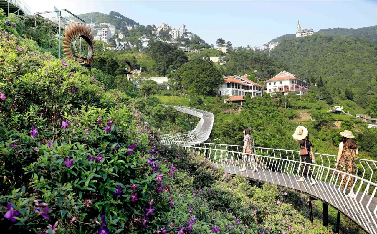 Du lịch ngắn ngày: Xu hướng 'đi trốn cuối tuần' của giới trẻ Du lịch ngắn ngày: Xu hướng 'đi trốn cuối tuần' của giới trẻ