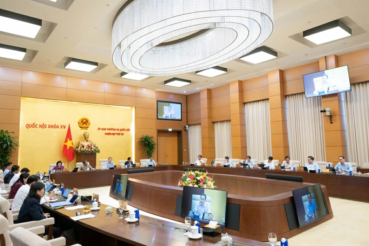 Uỷ ban Thường vụ Quốc hội cho ý kiến (lần 3) về việc chuẩn bị Kỳ họp thứ Nhất, Quốc hội Khoá XVI