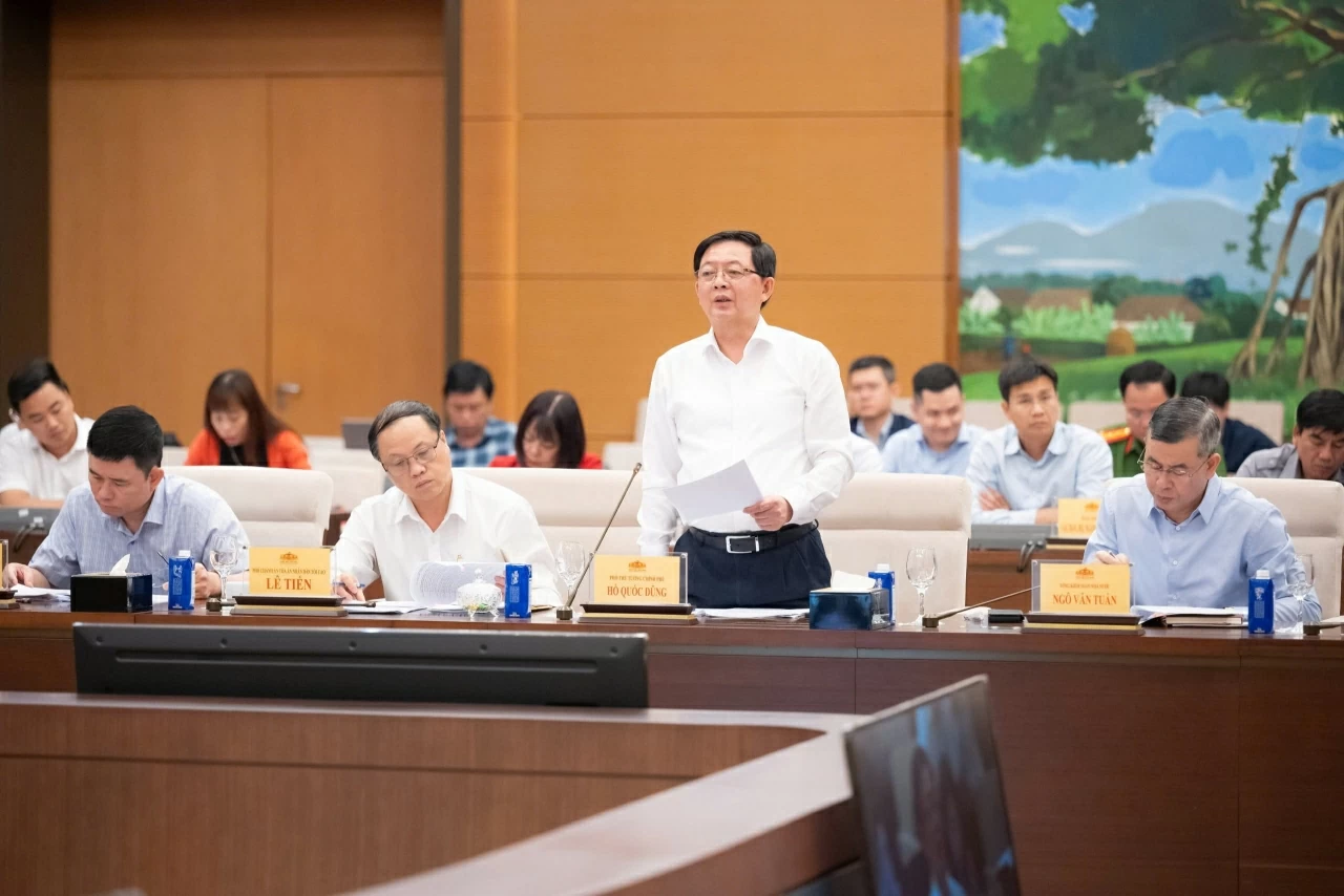 Uỷ ban Thường vụ Quốc hội cho ý kiến (lần 3) về việc chuẩn bị Kỳ họp thứ Nhất, Quốc hội Khoá XVI