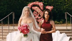 'Euphoria' mùa 3 ấn định ngày trở lại sau loạt biến cố từ hậu trường