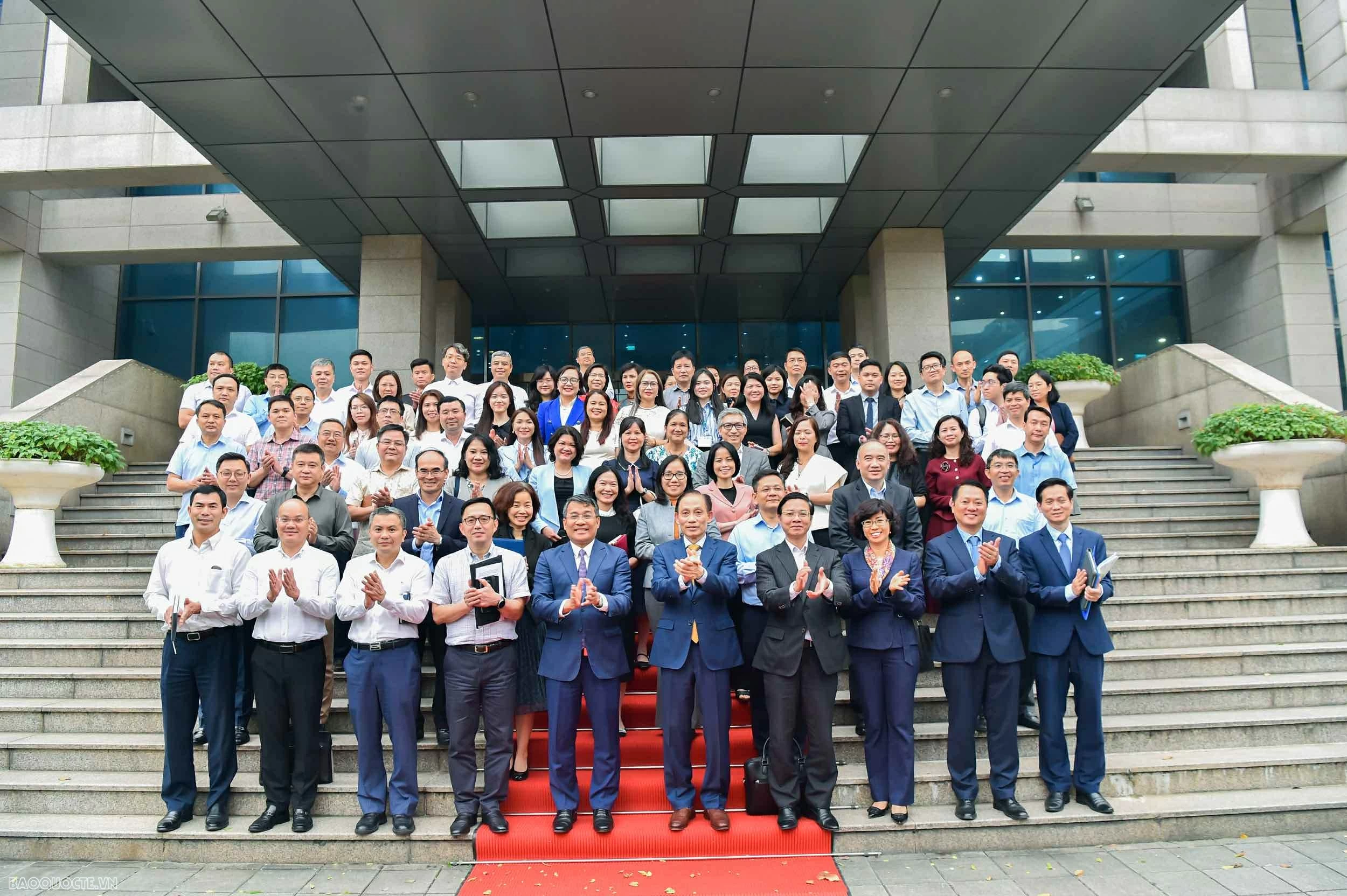 Hội nghị cán bộ, công chức, viên chức, người lao động Bộ Ngoại giao năm 2026 Hội nghị cán bộ, công chức, viên chức, người lao động Bộ Ngoại giao năm 2026